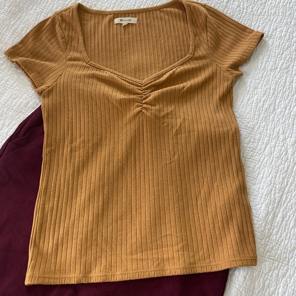 Madewell Tops - Madewell Ribbed V-Neck Short Sleeve Top – Camel Brown – Size M